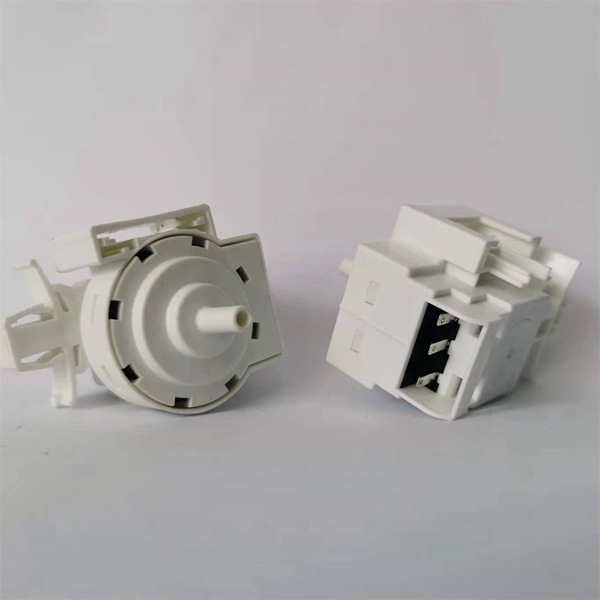 Sensor